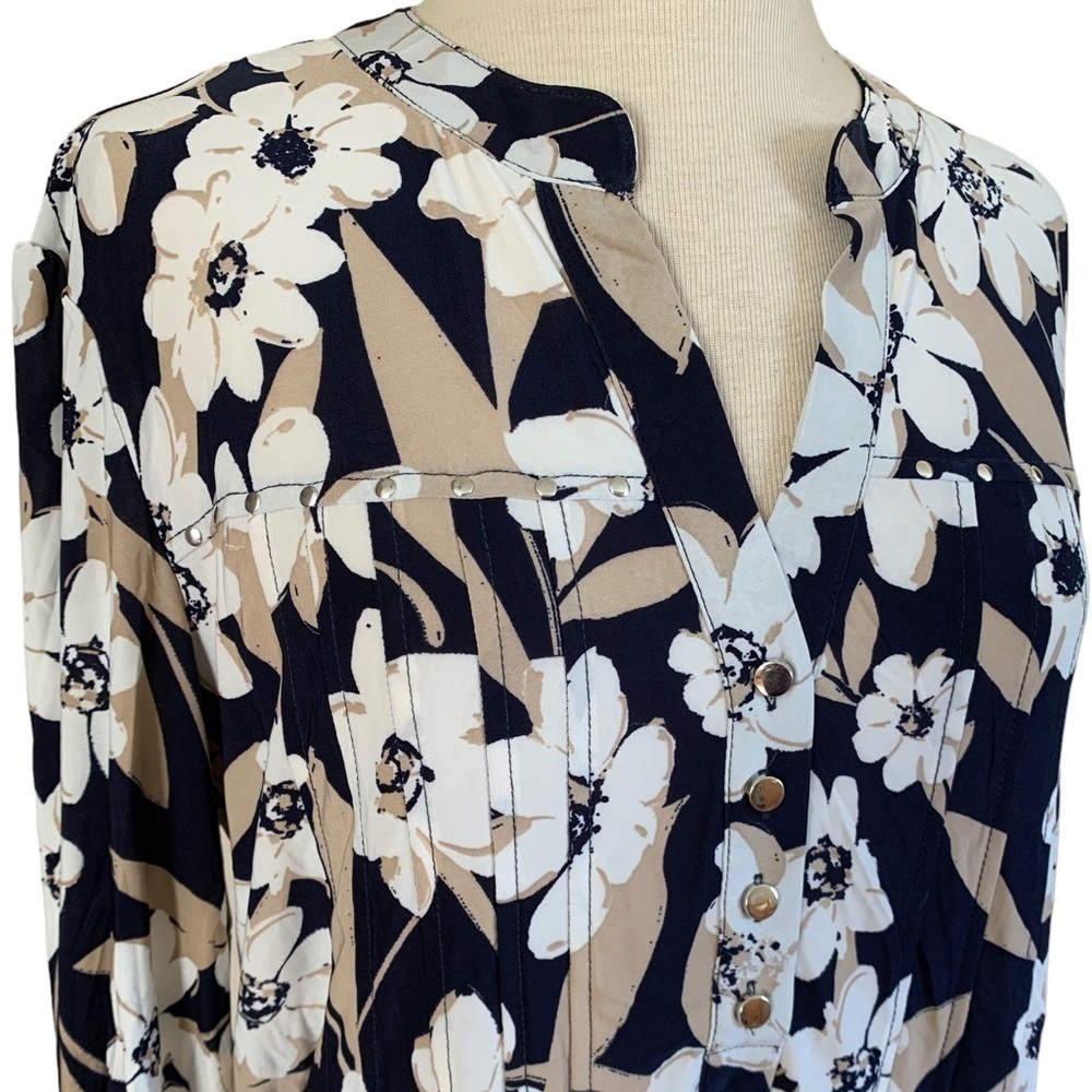 COCOMO XL Floral Blue Beige 3/4 sleeve women’s Pintuck Blouse tunic top … - Picture 4 of 12